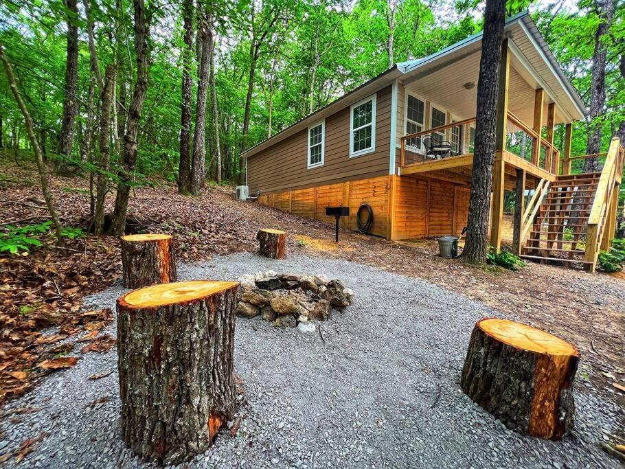 Coyote Cabin At Woodland Retreat At Desoto Beside Desoto State Park Fort Payne Luaran gambar
